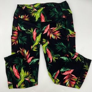 TORRID Active Black Sports Gym Cropped Pants